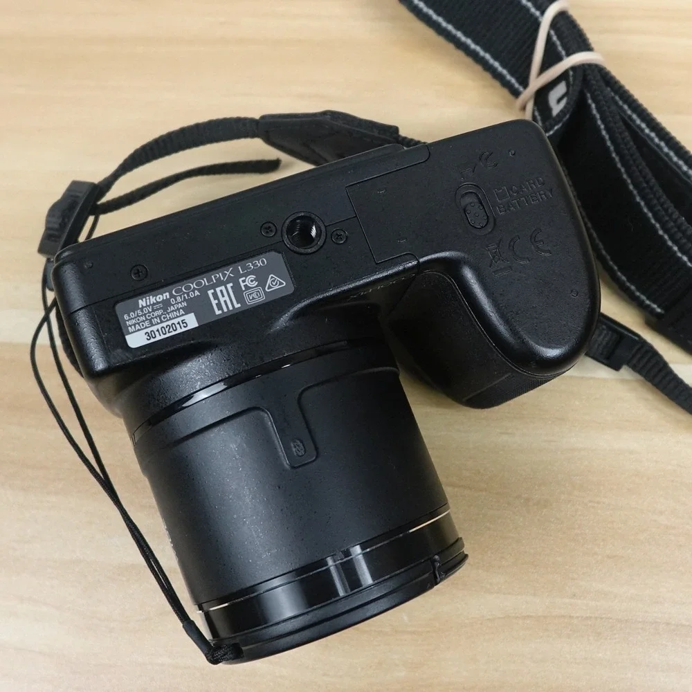 Nikon Coolpix L330 20.2MP Digital Bridge Camera 26x Optical Zoom Black - Tested